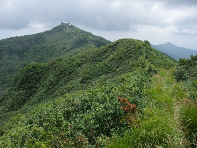 写真：旭岳方面から見た太平山