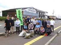 写真：登木西町内会の清掃活動の様子