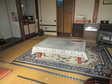 居間