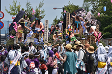 写真：土崎港曳山まつりの風景