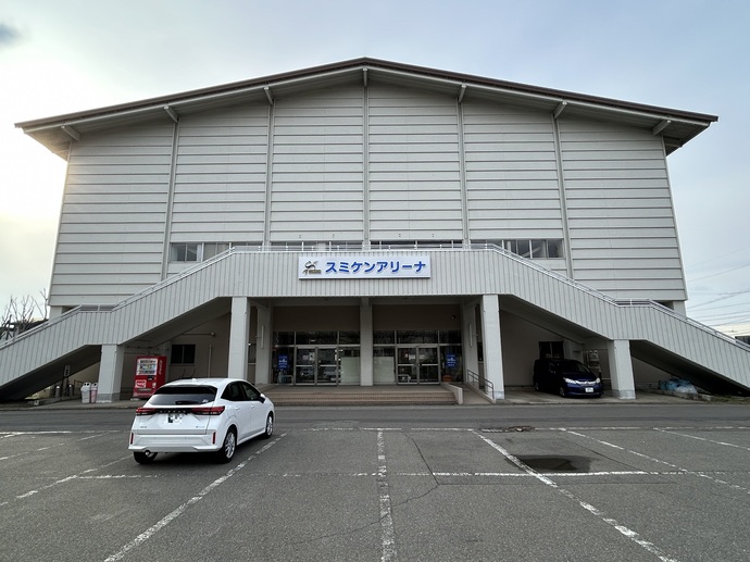 茨島体育館の写真
