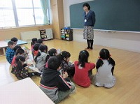 写真:交通安全指導の様子2