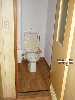 写真：牛島Bタイプのトイレ