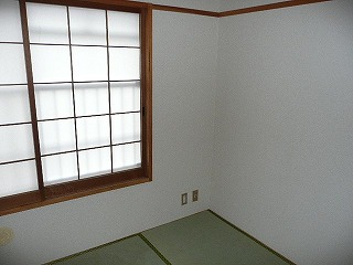 写真：新屋日吉町Bタイプの和室2