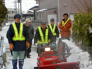 写真：除排雪作業（十七流町内会）