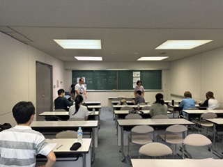 しごと塾開催時の参加者や講師の様子