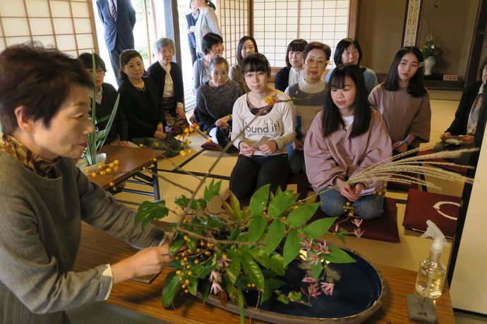 生け込みの様子