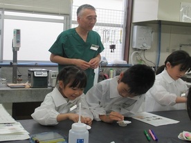 理化学検査の様子