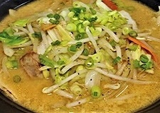 肉野菜味噌ラーメンの画像