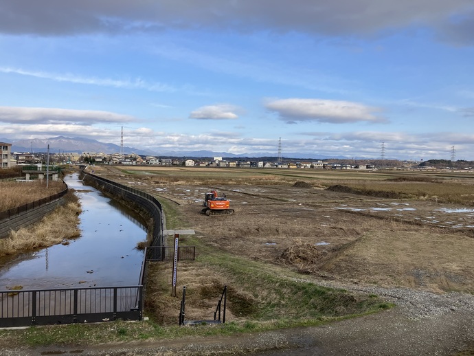 表土剥ぎ取り状況