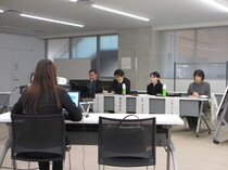 審査会の様子2