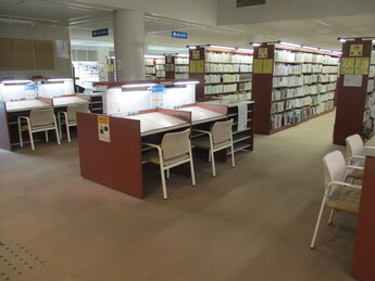 新聞閲覧席