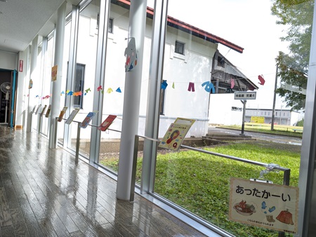 特集棚（児童）4