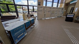 河辺市民サービスセンターでのパネル展示の状況