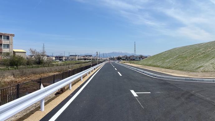 令和8年4月17日時点の連絡道路の写真