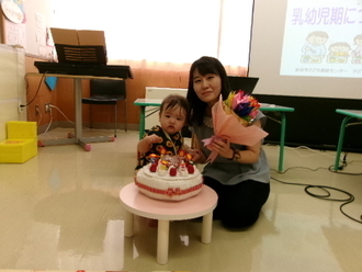 写真：離乳食のおはなしの様子3